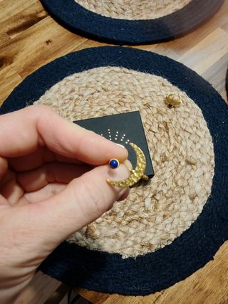 Anillo bañado en oro,plata con lapis lazuli,luna