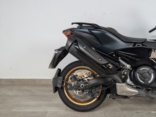 YAMAHA TMAX TECH MAX 2024