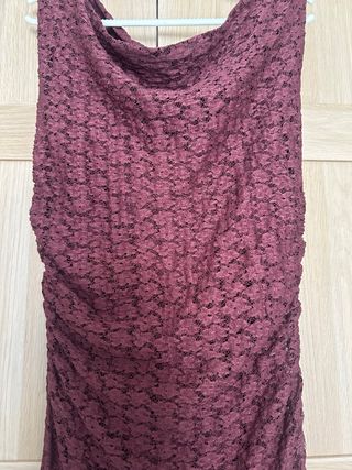 Vestido encaje granate