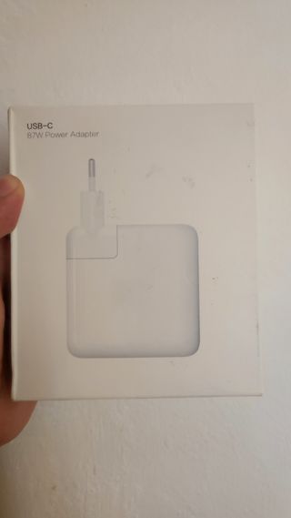 Adaptador para laptop Apple USB-C 87W nuevo 