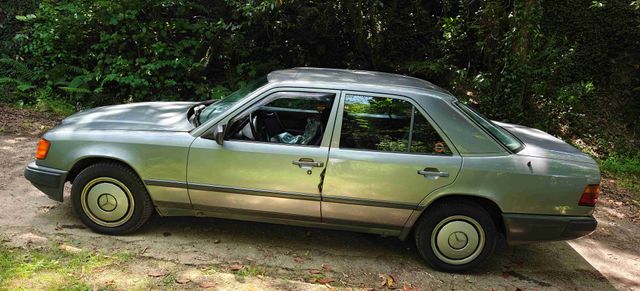 Mercedes-Benz 300D AUTOMATICO 1998