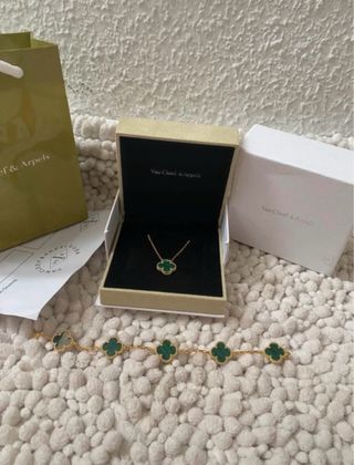 Van Cleef & Arpels Collar y Pulsera