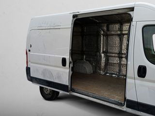 Peugeot Boxer 335 2.2 BlueHDi L2H2 S&S