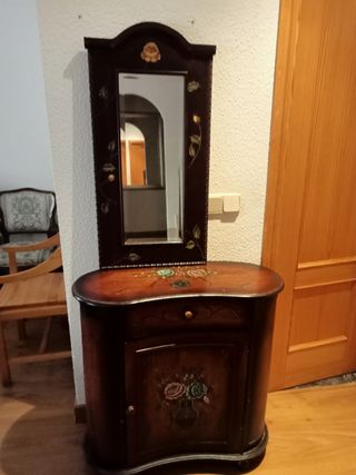 Mueble con espejo - Decoración vintage