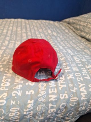 Gorra New Era niño roja
