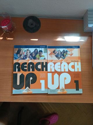 Reach Up 1 bachillerato. Student's Book y workbook