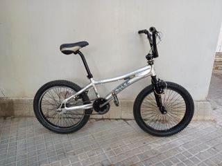 Bici BMX Monty