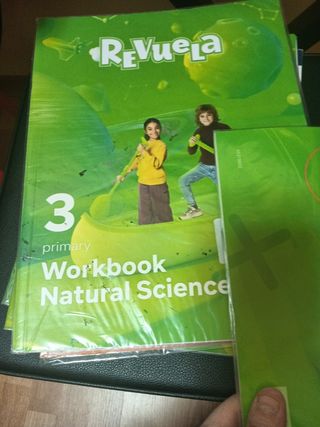 Natural Science. workbook. 3 Primary. Revuela