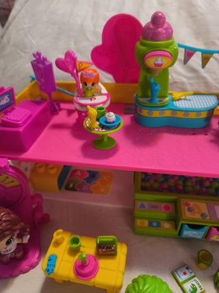 Juguete pinipones Guardería Salon