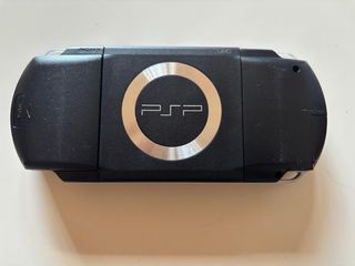 PSP Sony negra - En buen estado