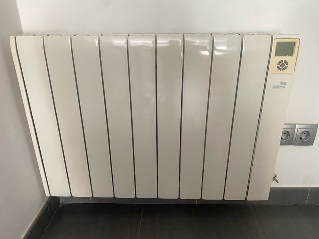 Radiador eléctrico Cointra 9 elementos
