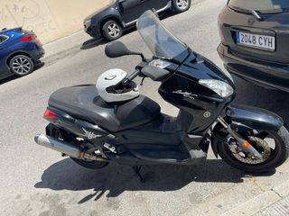 Yamaha X-Max 125cc