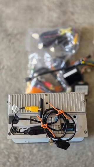 Equipo de musica para Golf 8