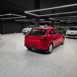 SEAT Ibiza (UNICO PROPIETARIO)