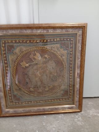 Cuadro bordado elefante dorado
