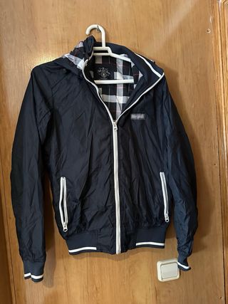 Chaqueta Zara beige entretiempo