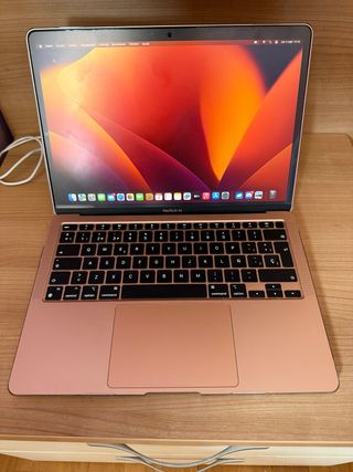 Apple MacBook Air M1 da 13,3 pollici.
