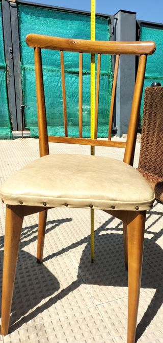 2 Sillas vintage madera-piel beige