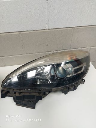 Faros Delanteros Renault Scenic 3 de 2014