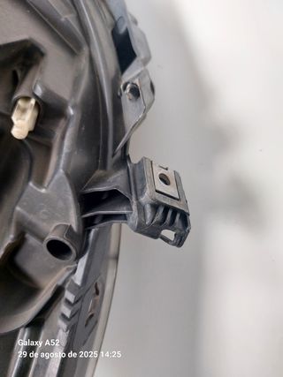 Faros Delanteros Renault Scenic 3 de 2014