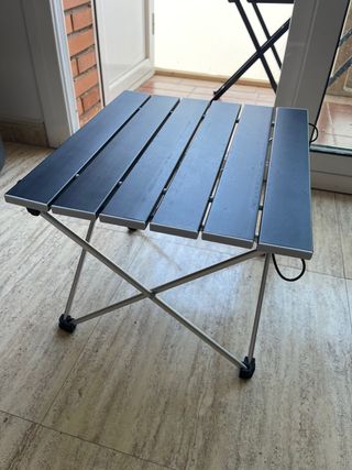 Mesa camping plegable pequeña
