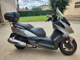 Scooter KYMCO super drink300