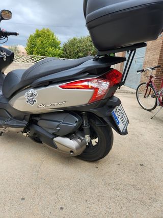 Scooter KYMCO super drink300