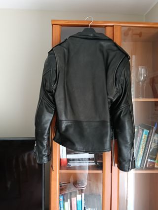 Chaqueta cuero moto