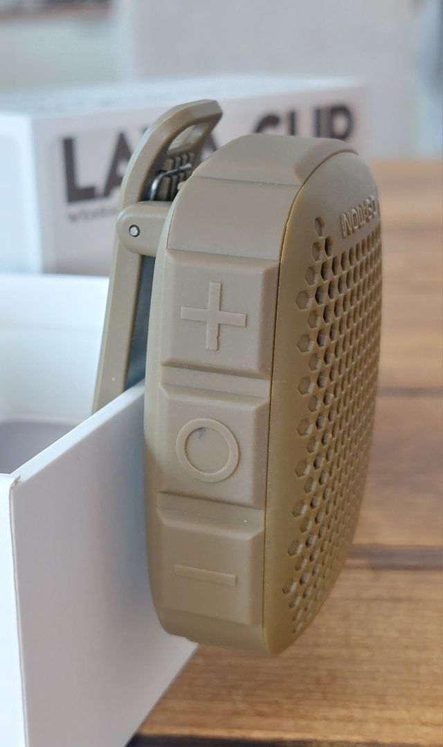 Altavoz portátil Ultra Pequeño. Resistente al agua