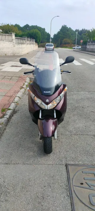 Suzuki Burgman 200 -  ITV 2028