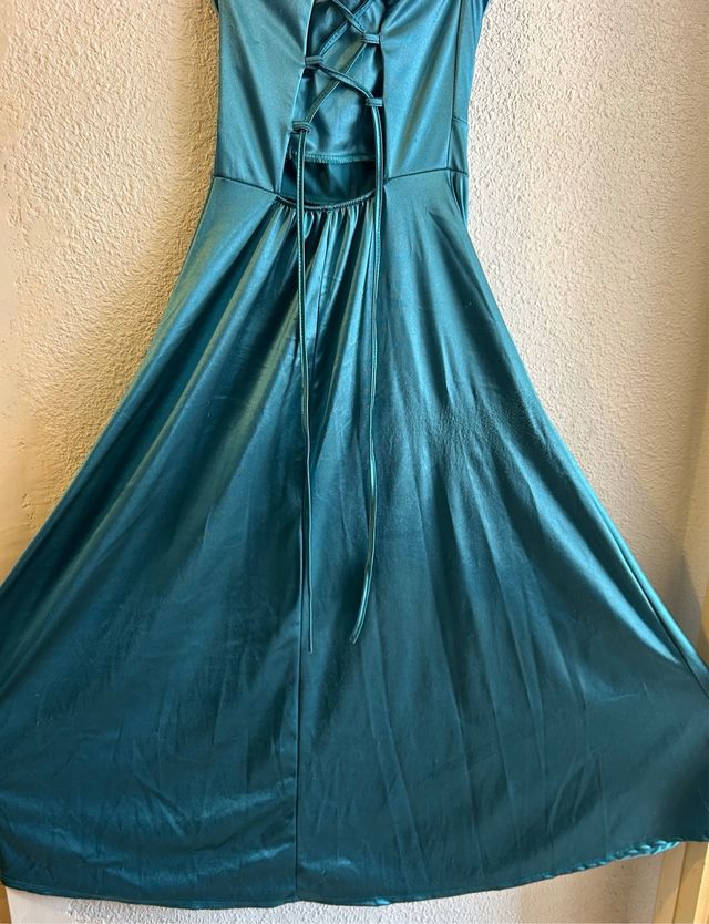 Vestido Satén Teal - Elegante