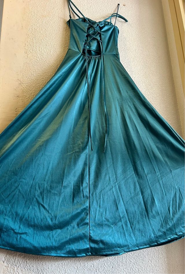 Vestido Satén Teal - Elegante