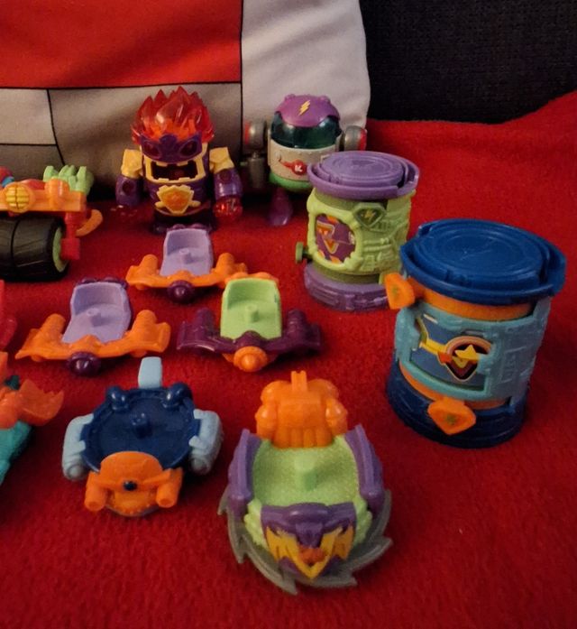 Superthings: 18 accesorios