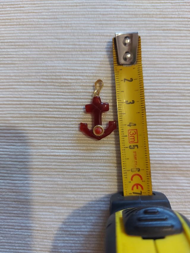 Ciondolo con oro 750 