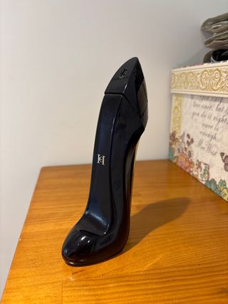 CH (Carolina Herrera) Perfume - Botella vacía