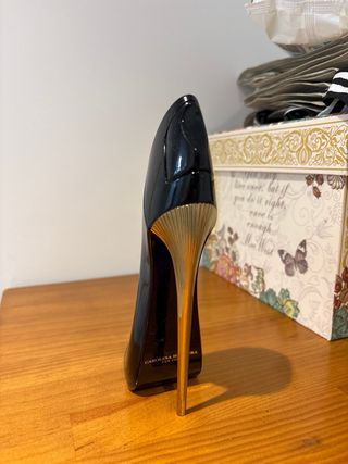 CH (Carolina Herrera) Perfume - Botella vacía