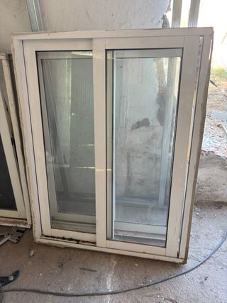 Ventana corrediza aluminio blanco