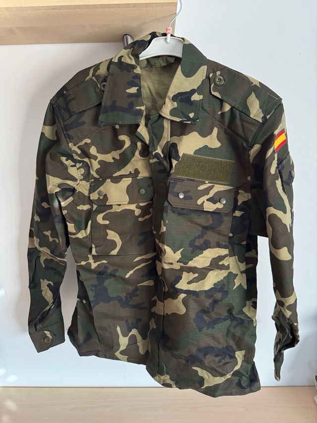 mimeta militar mimetizada antigua