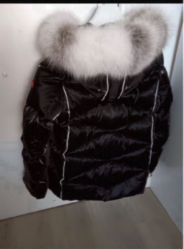 Chaqueta acolchada negra y blanca T.S/M