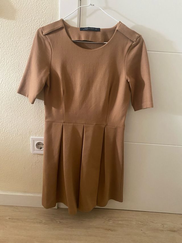Vestido Zara marrón