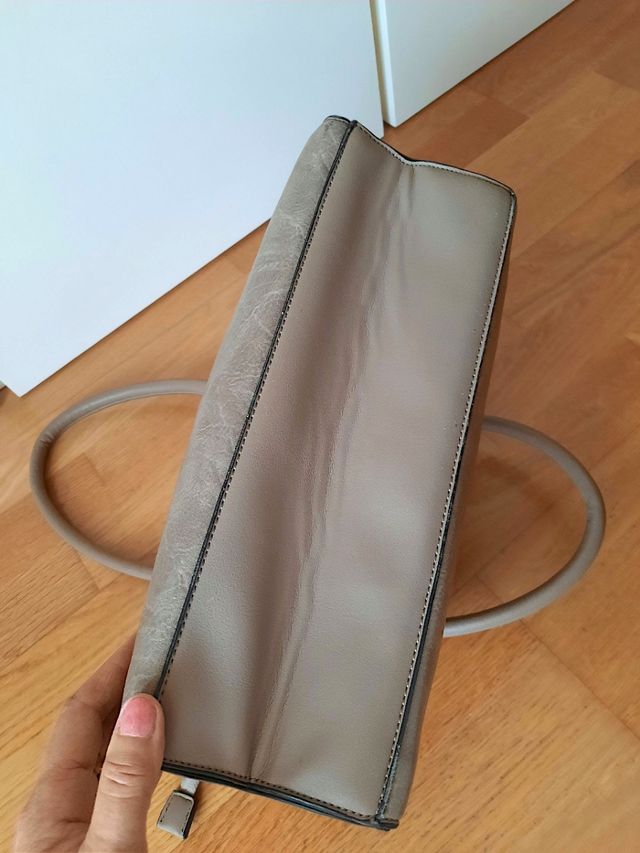 Borsa a cartella con tracolla anche per pc