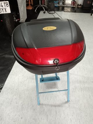 Baúl moto 54L - Rojo