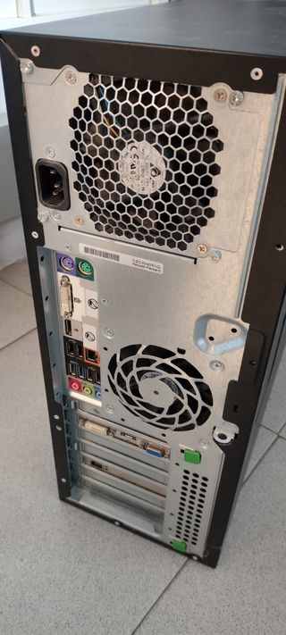 HP Z220 Workstation CMT - Ordenador (solo torre)