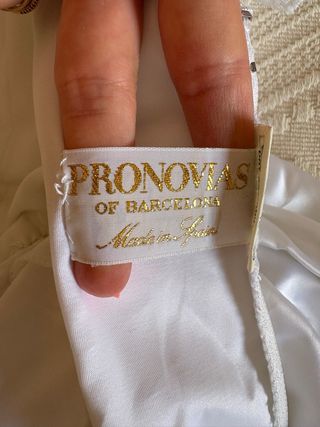 Vestido novia Pronovias impecable