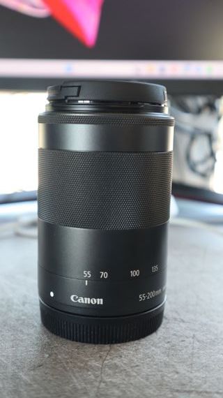 Objetivo Canon EF-M 55-200mm STM