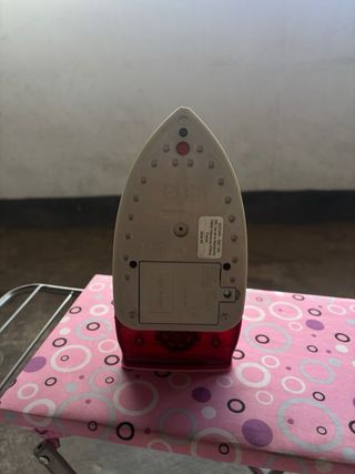 Plancha de juguete infantil