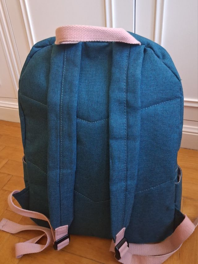 Magnífica marca mr.wonderful. En azul y rosa.