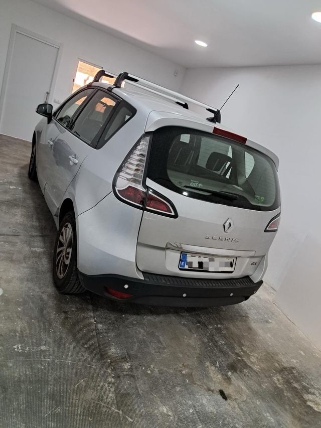 Renault Scenic 2013