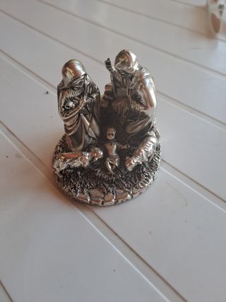 Pesebre metal plateado