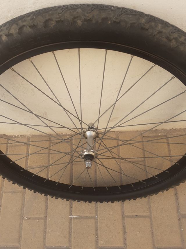 2 RUEDAS DE BICICLETA 26 PULGADAS